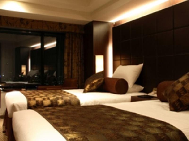 Shin Yokohama 4*